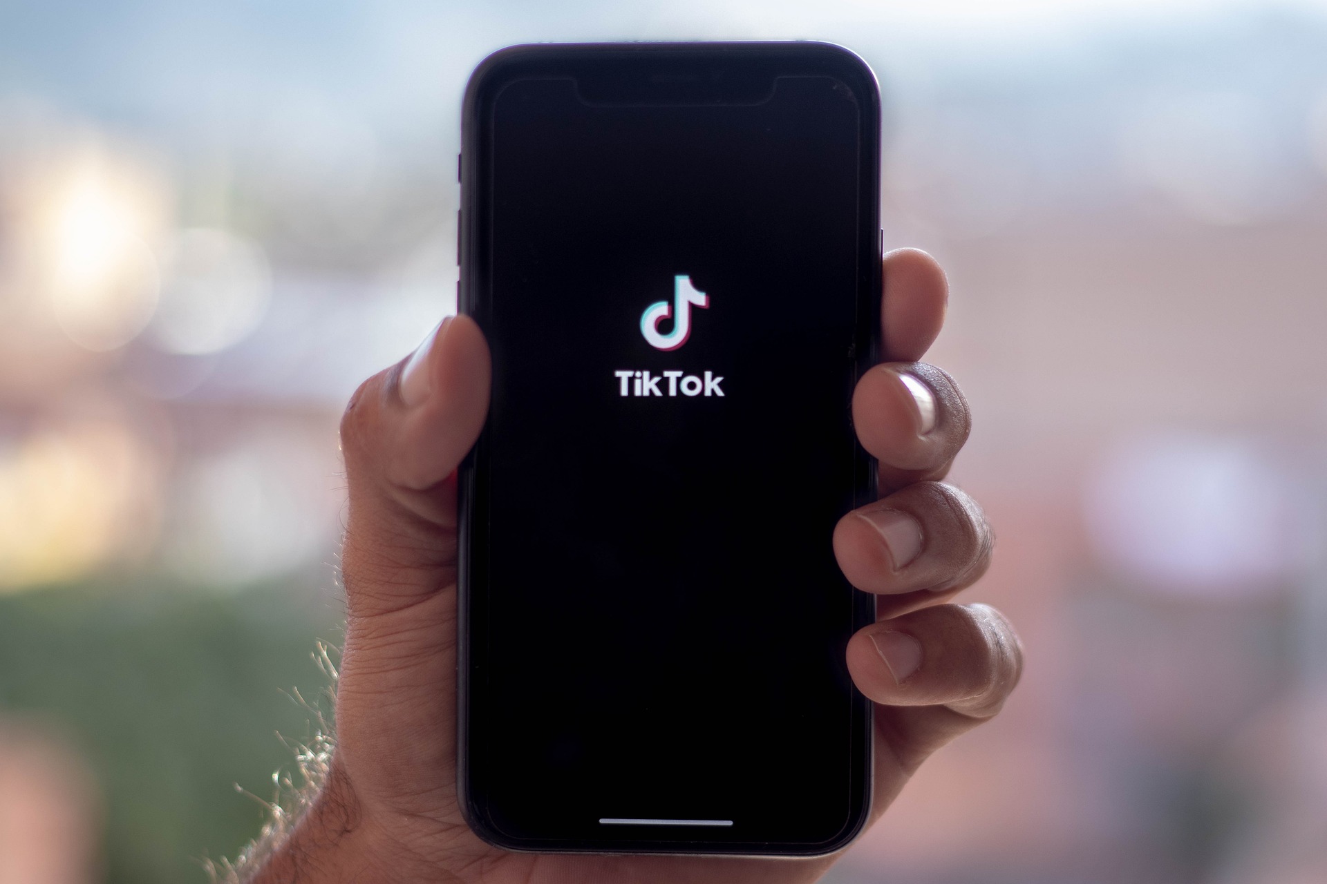 中小企業がTikTok運用でできない理由と対策